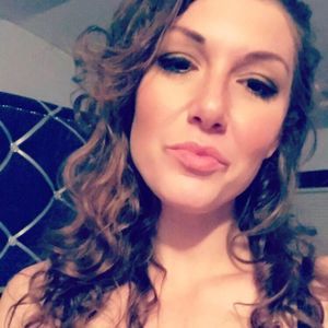 Meet your Posher, Katelyn